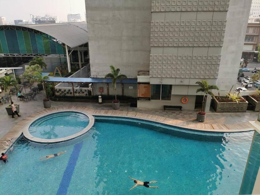 Two Bedroom Apartment At El Royale Hotel Bandung Dış mekan fotoğraf